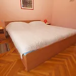 Branko 1142 Apartment