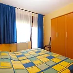 Branko 1142 Apartment Fazana