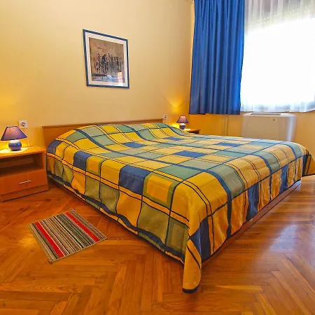 Branko 1142 Daire *